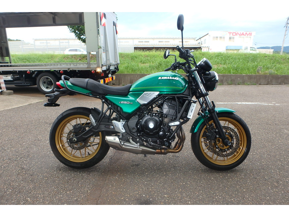 Kawasaki Z650RS 2022