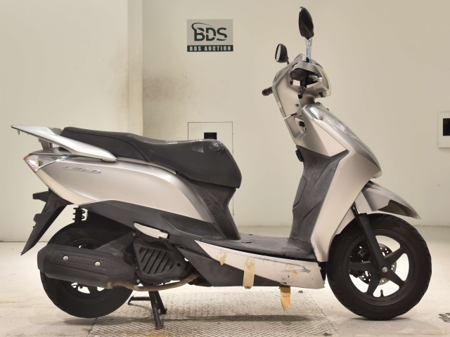 Honda LEAD125 2013