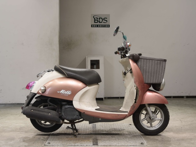 Yamaha VINO MORPHE 2011