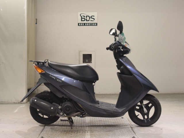 Suzuki ADDRESS V50
