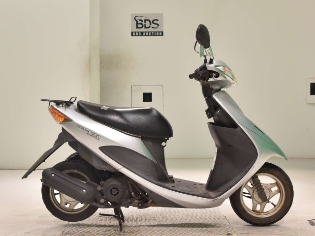 Suzuki ADDRESS V50