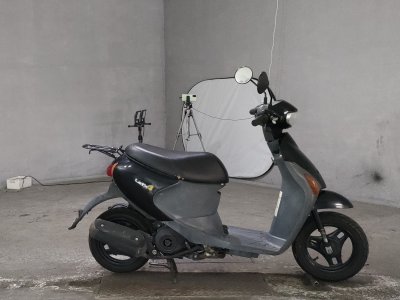 Suzuki LETS4