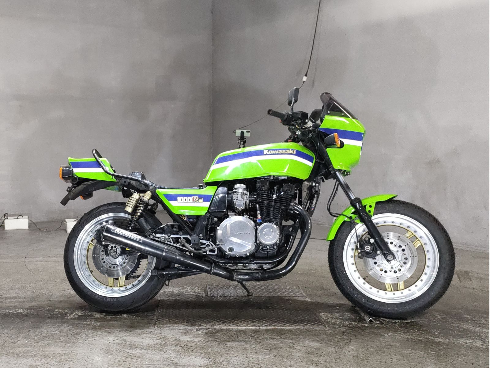 Kawasaki Z1000R