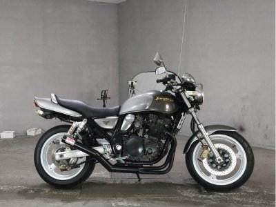 Suzuki GSX400 INAZUMA 2004