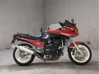 Kawasaki GPZ900R 1991
