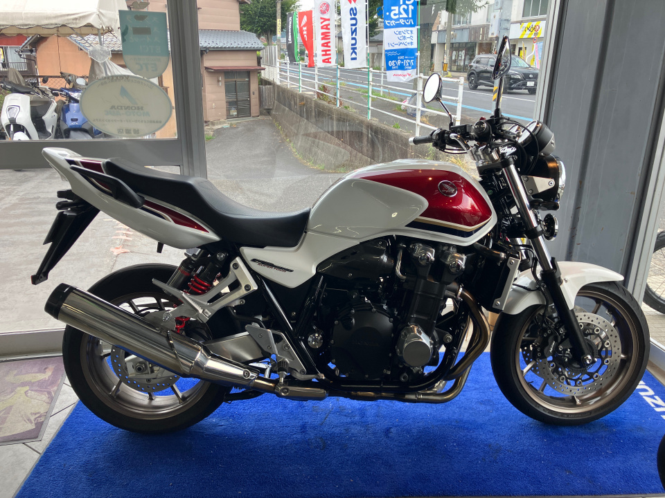 Honda CB1300SFA 2017