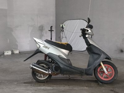Honda DIO ZX 2000