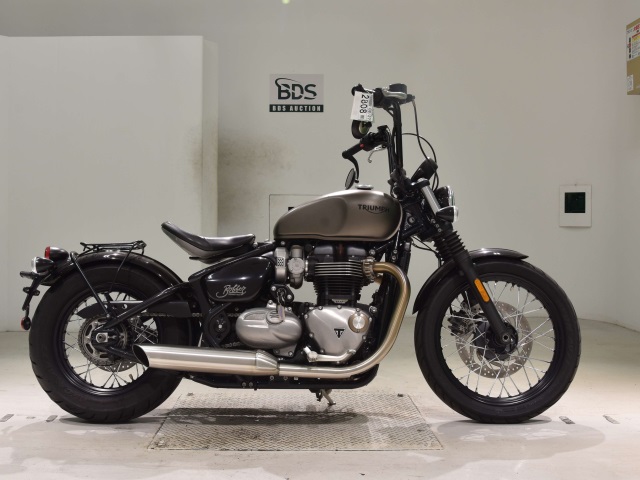 Triumph BONNEVILLE BOBBER 2018