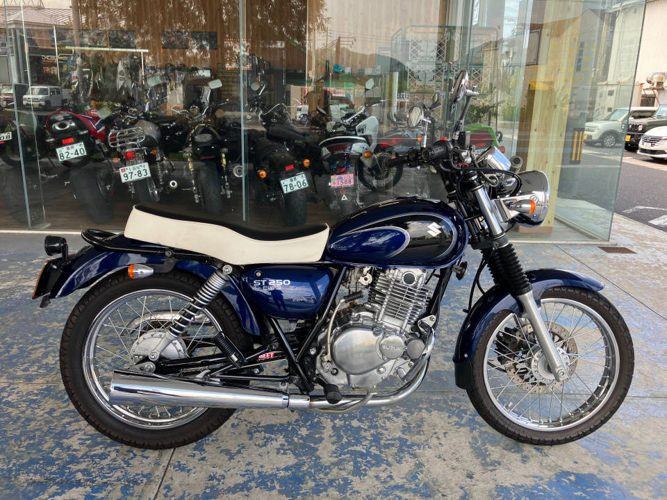 Suzuki ST250E