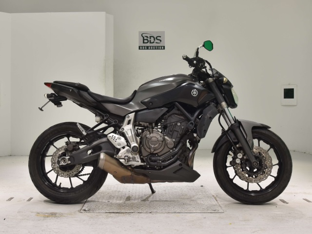 Yamaha MT-07 2016