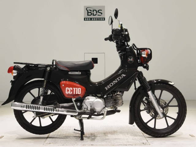 Honda CC110 CROSSCUB 2022