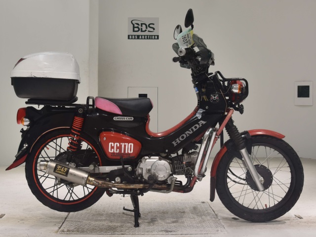 Honda CC110 CROSSCUB 2019