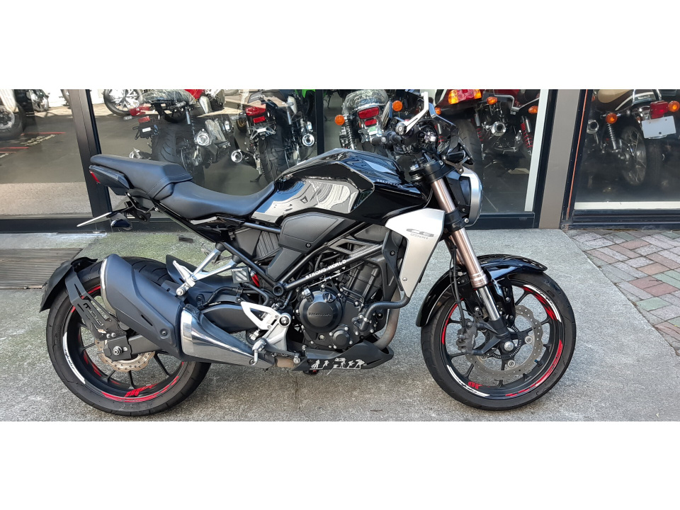 Honda CB250R 2019