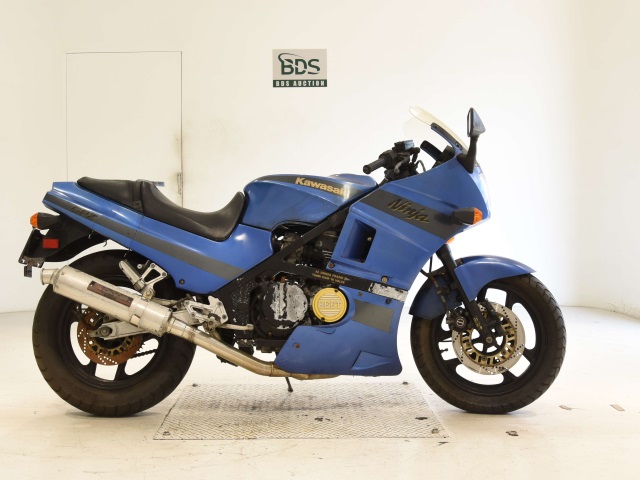 Kawasaki GPZ400R 1987