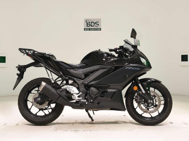 Yamaha YZF-R25A 2022