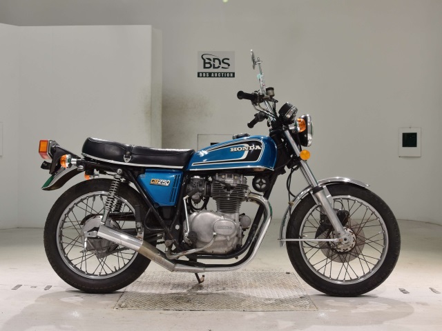 Honda CB250 1973