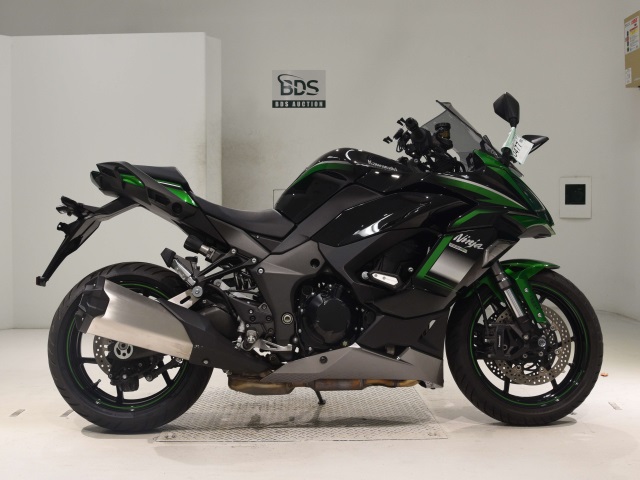 Kawasaki ninja 1000 sx 2021