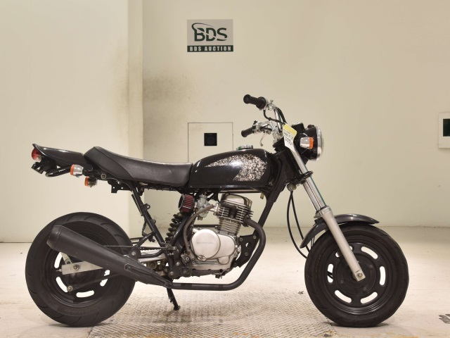 Honda APE50 2002