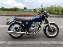 Yamaha SR400 2021