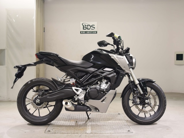 Honda CB125R 2018