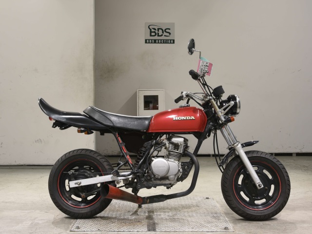Honda APE50 2001