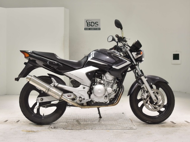Yamaha YBR250 2011