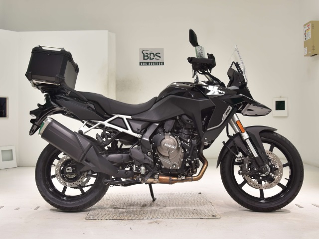Suzuki v-strom800 2023