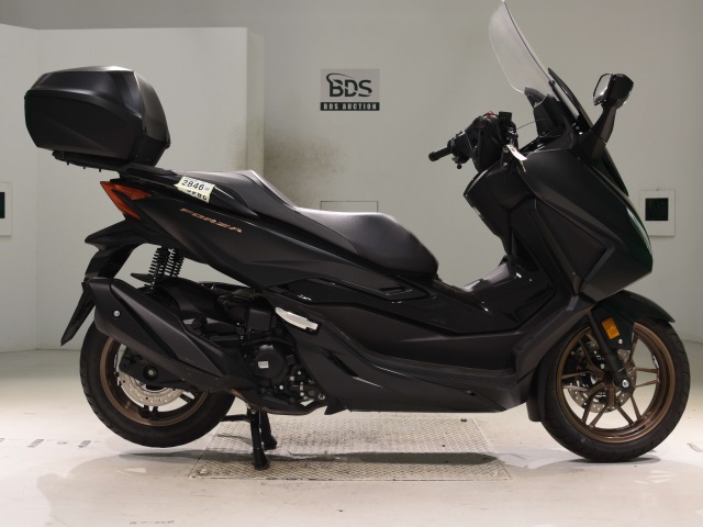 Honda FORZA-6 2023