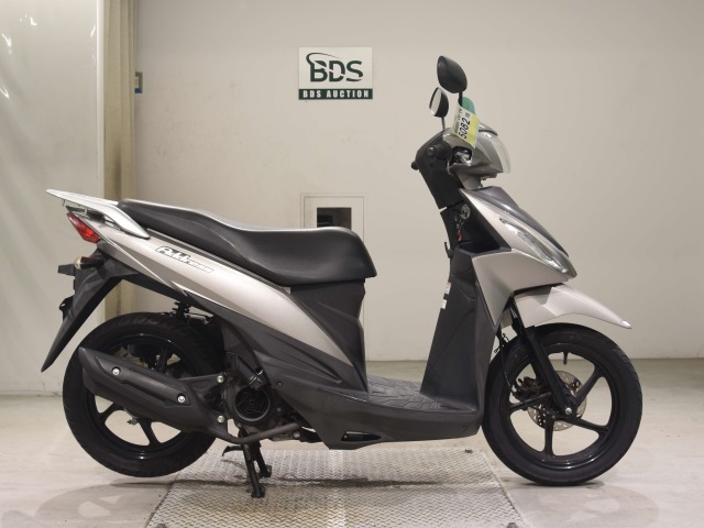 Suzuki ADDRESS V110
