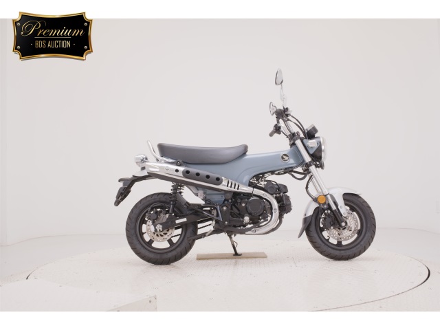 Honda DAX125 2022