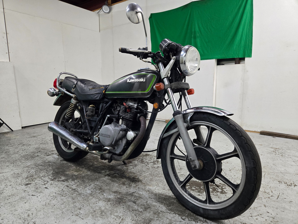 Kawasaki Z250