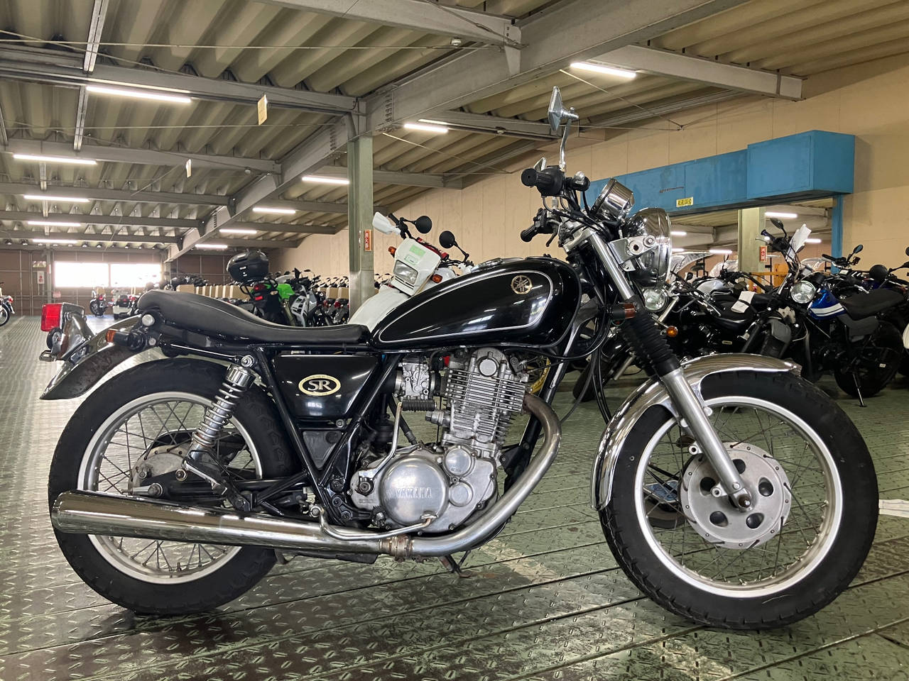 Yamaha SR400 2000