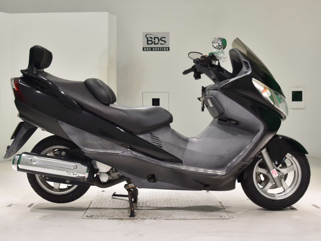 Suzuki SKYWAVE 250S