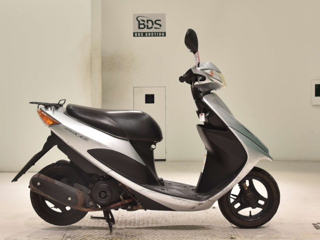 Suzuki ADDRESS V50