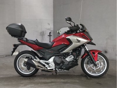 Honda NC750X 2018