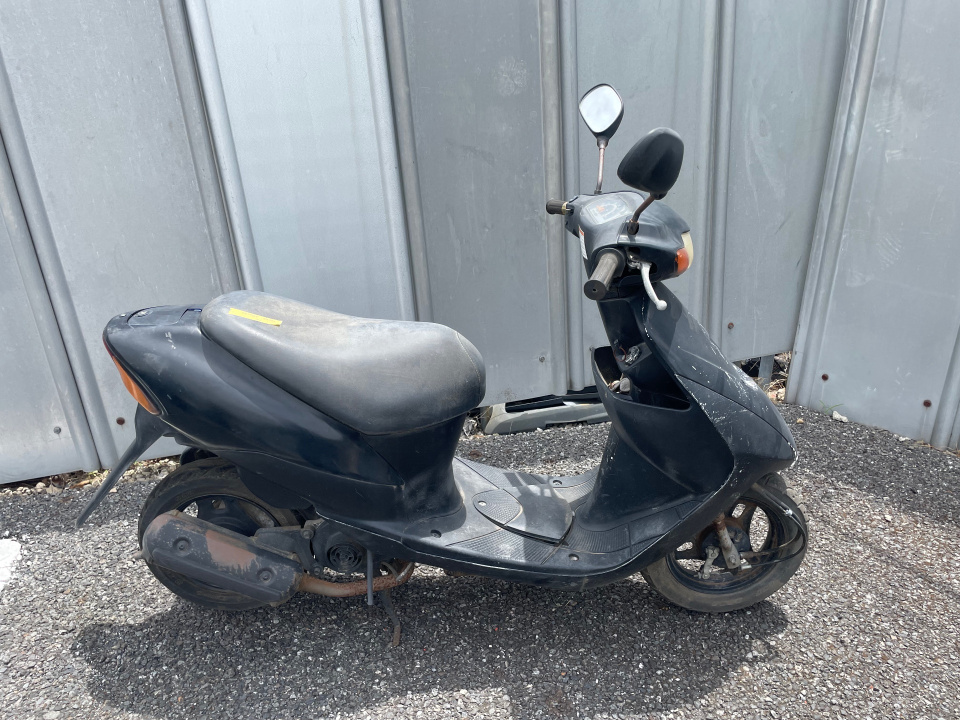Suzuki LETS2