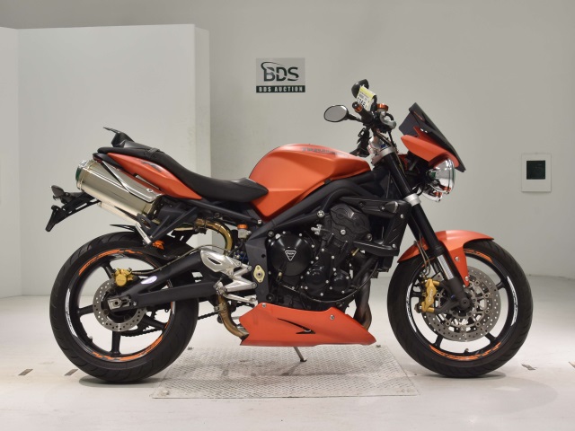 Triumph STREET TRIPLE R 2009
