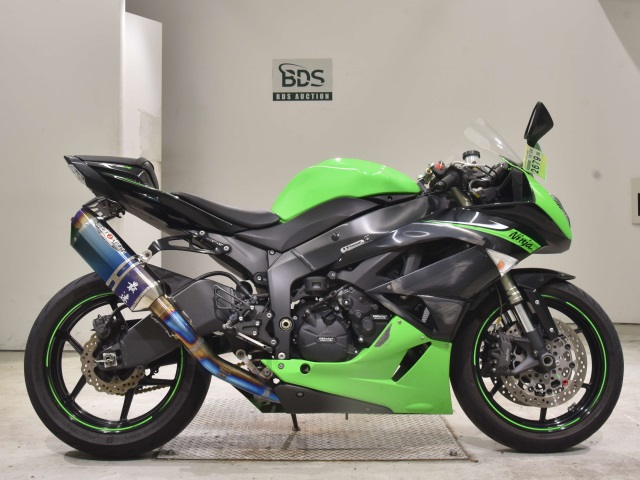 Kawasaki ZX-6R 2010
