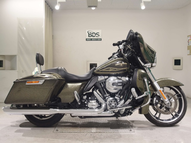 HD SREET GLIDE FLHXS1690 2016