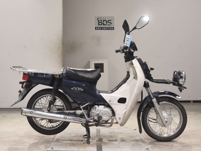 Honda SUPER CUB110 2012