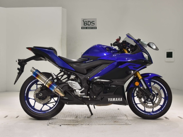 Yamaha YZF-R25A 2019