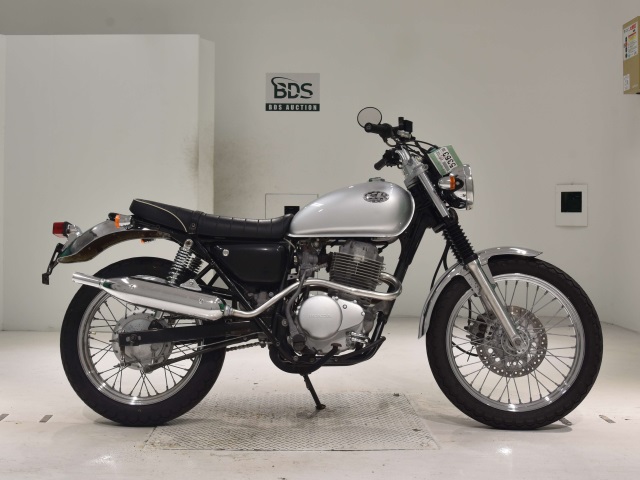 Honda CL400 2000