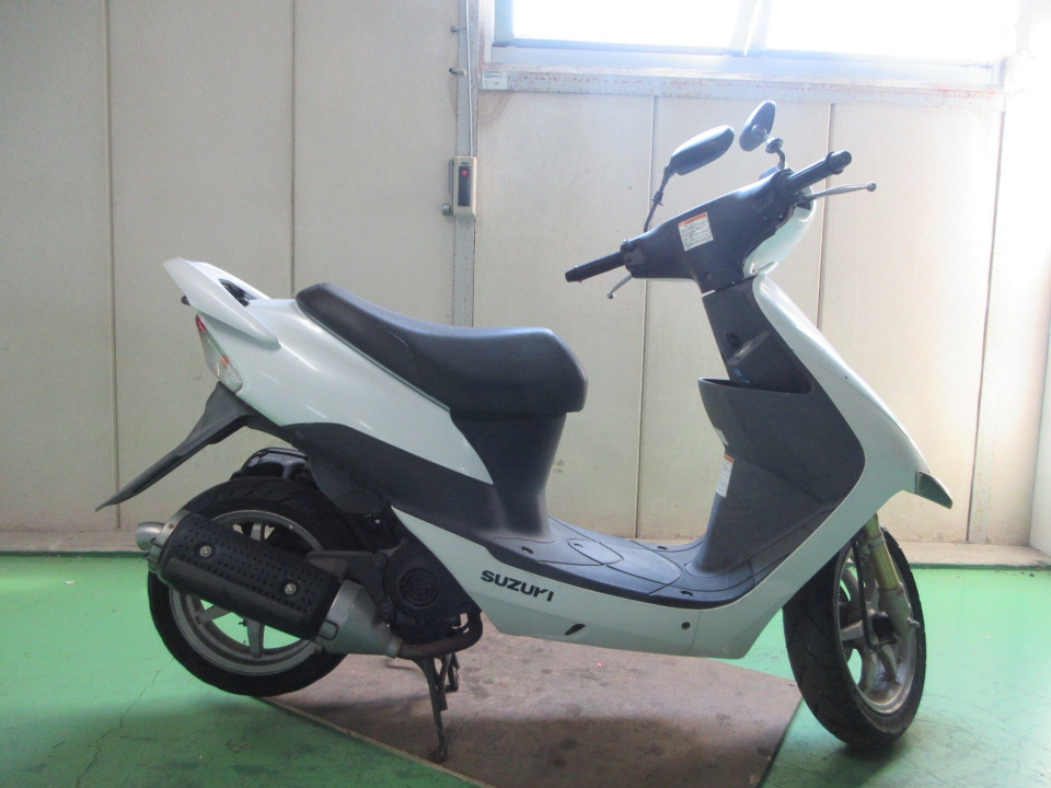 Suzuki SEPIA ZZ