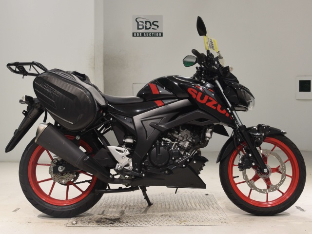 Suzuki GSX-S125