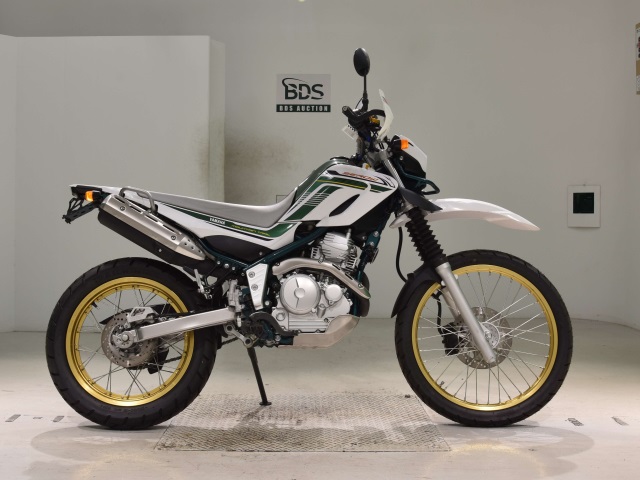 Yamaha SEROW XT250 2020