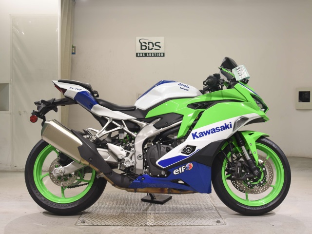 Kawasaki ZX-4RR 2024
