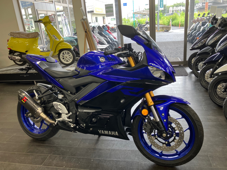 Yamaha YZF-R25A 2019