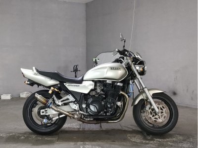 Yamaha XJR1200R 1994