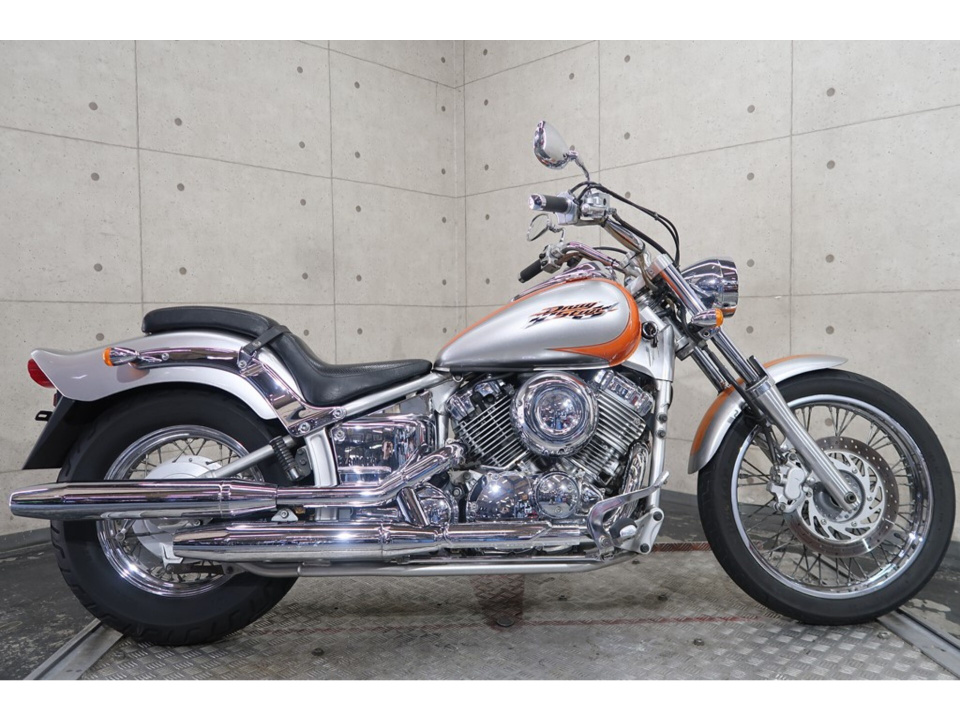 Yamaha DRAGSTAR XVS400 2005