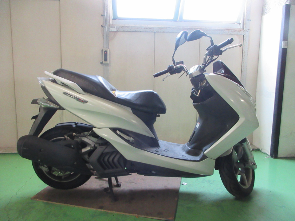 Yamaha MAJESTY S 2014